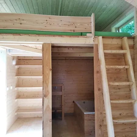 Celorocni Glamping V Pohodlnem Domecku 山林小屋 Výprachtice