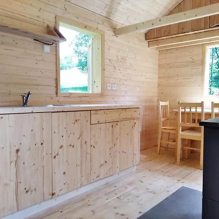 Celorocni Glamping V Pohodlnem Domecku * Výprachtice