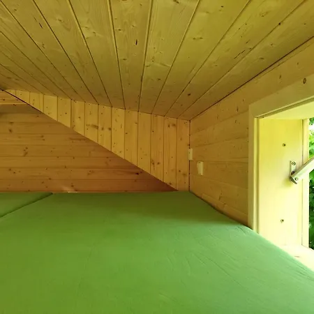 Celorocni Glamping V Pohodlnem Domecku *
