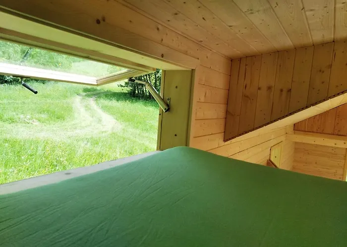 Celorocni Glamping V Pohodlnem Domecku *